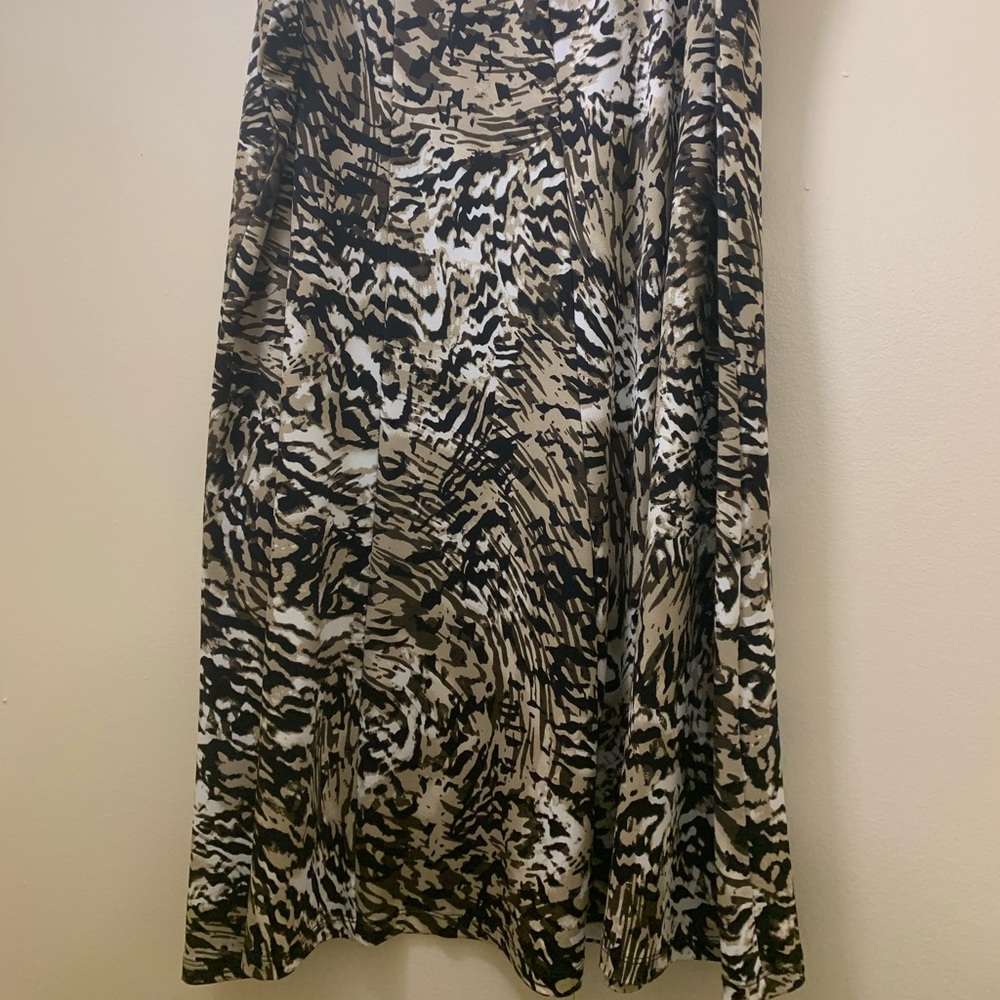 JM Collection Skirt - Picture 2 of 3